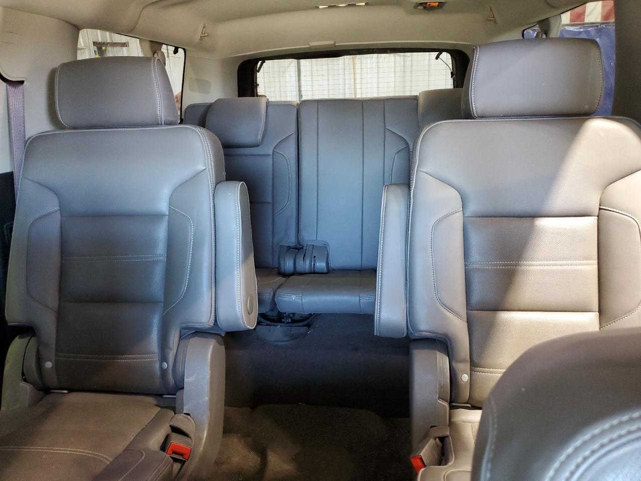 2018 GMC Yukon Xl Denali VIN: 1GKS2HKJ3JR168143 Lot: 90238485