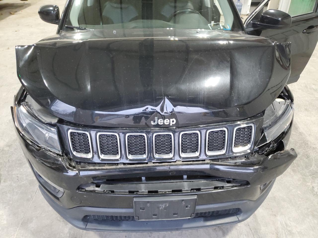 2019 Jeep Compass Latitude VIN: 3C4NJDBB0KT847129 Lot: 93098765