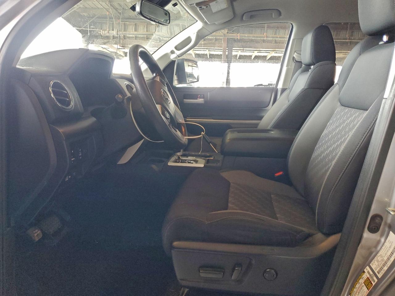 2018 Toyota Tundra Double Cab Sr VIN: 5TFUY5F14JX775949 Lot: 94119425