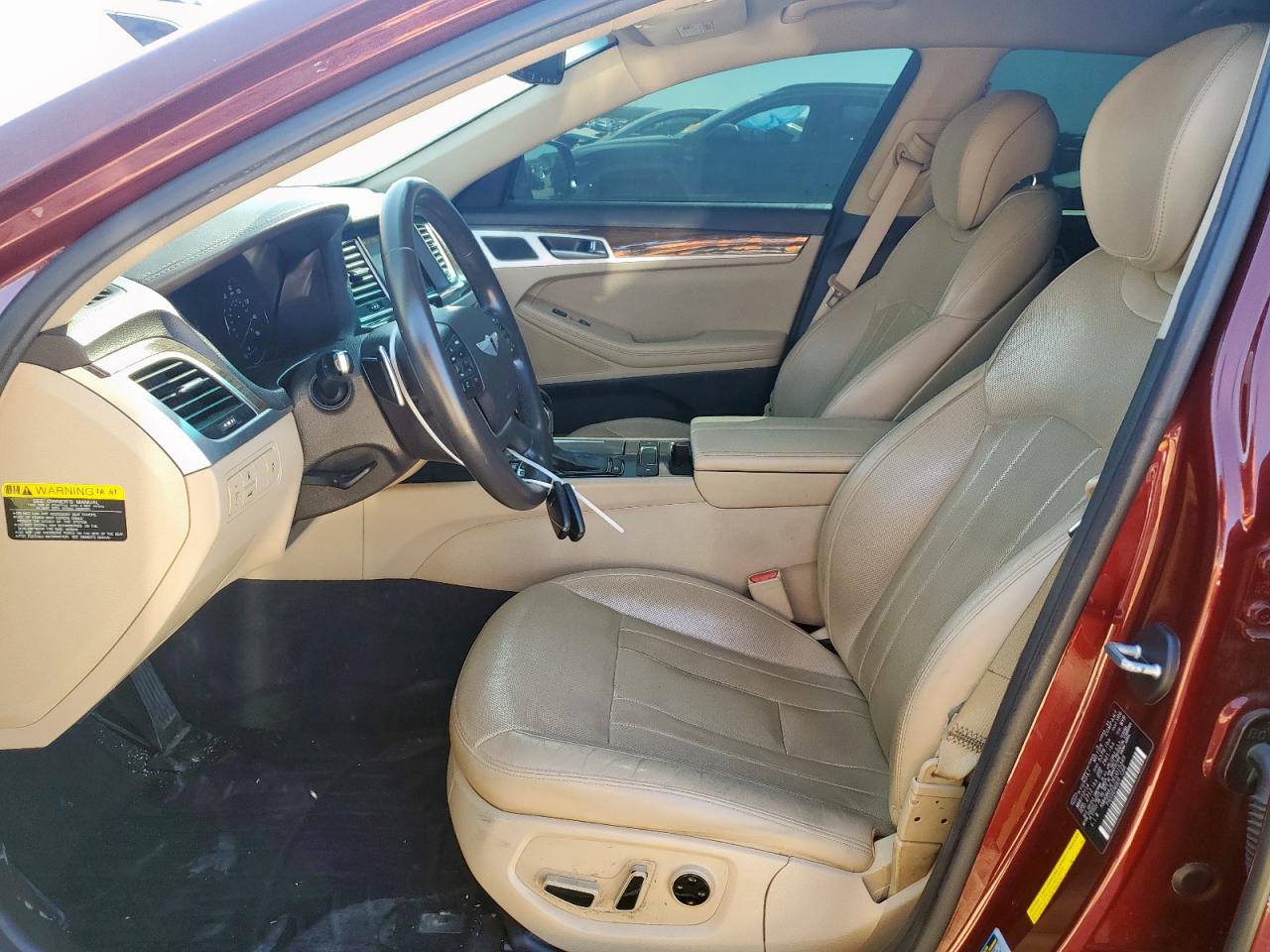 2015 Hyundai Genesis 3.8L VIN: KMHGN4JE7FU015349 Lot: 91391675