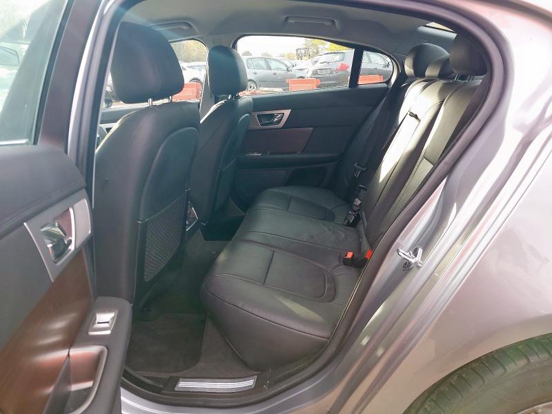 2014 JAGUAR XF 2.2D [200] LUXURY 4DR AUTO