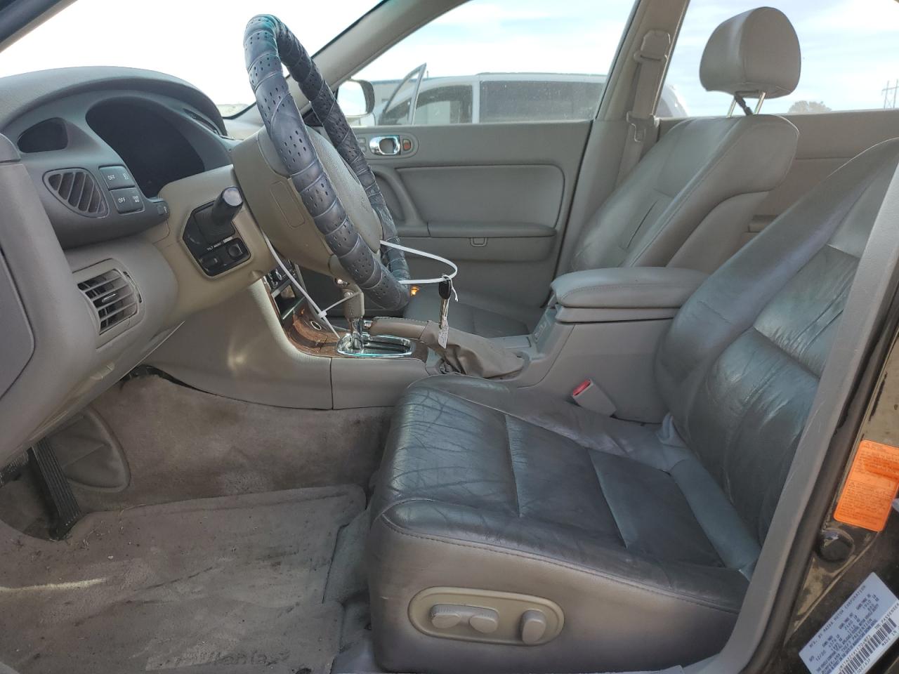 2001 Mazda Millenia VIN: JM1TA221X11704973 Lot: 91131295