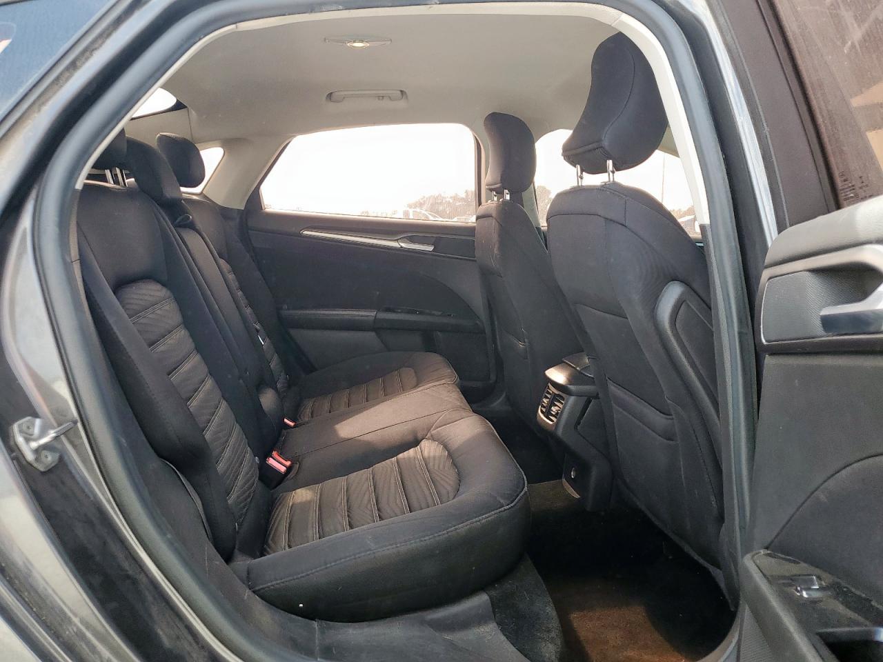 2016 Ford Fusion Se VIN: 3FA6P0H77GR331603 Lot: 92238175