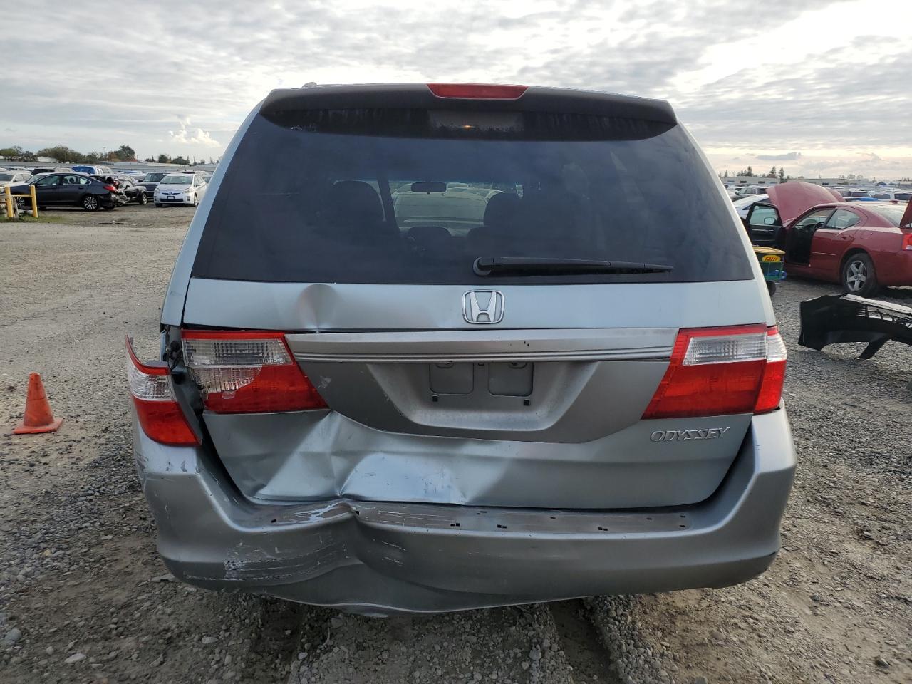 2005 Honda Odyssey Ex VIN: 5FNRL38435B097887 Lot: 82233815