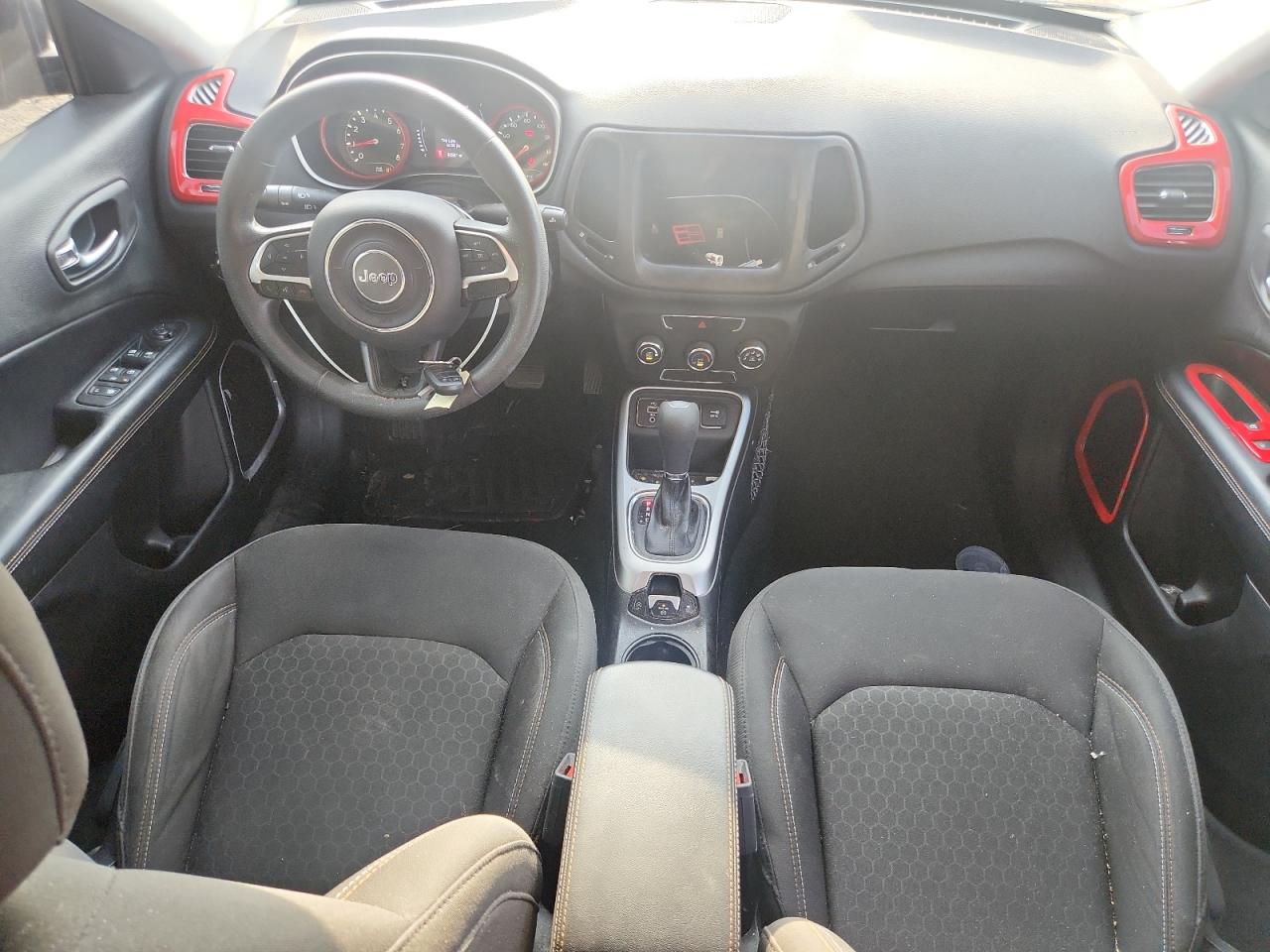 2018 Jeep Compass Sport VIN: 3C4NJCAB7JT133377 Lot: 93491255