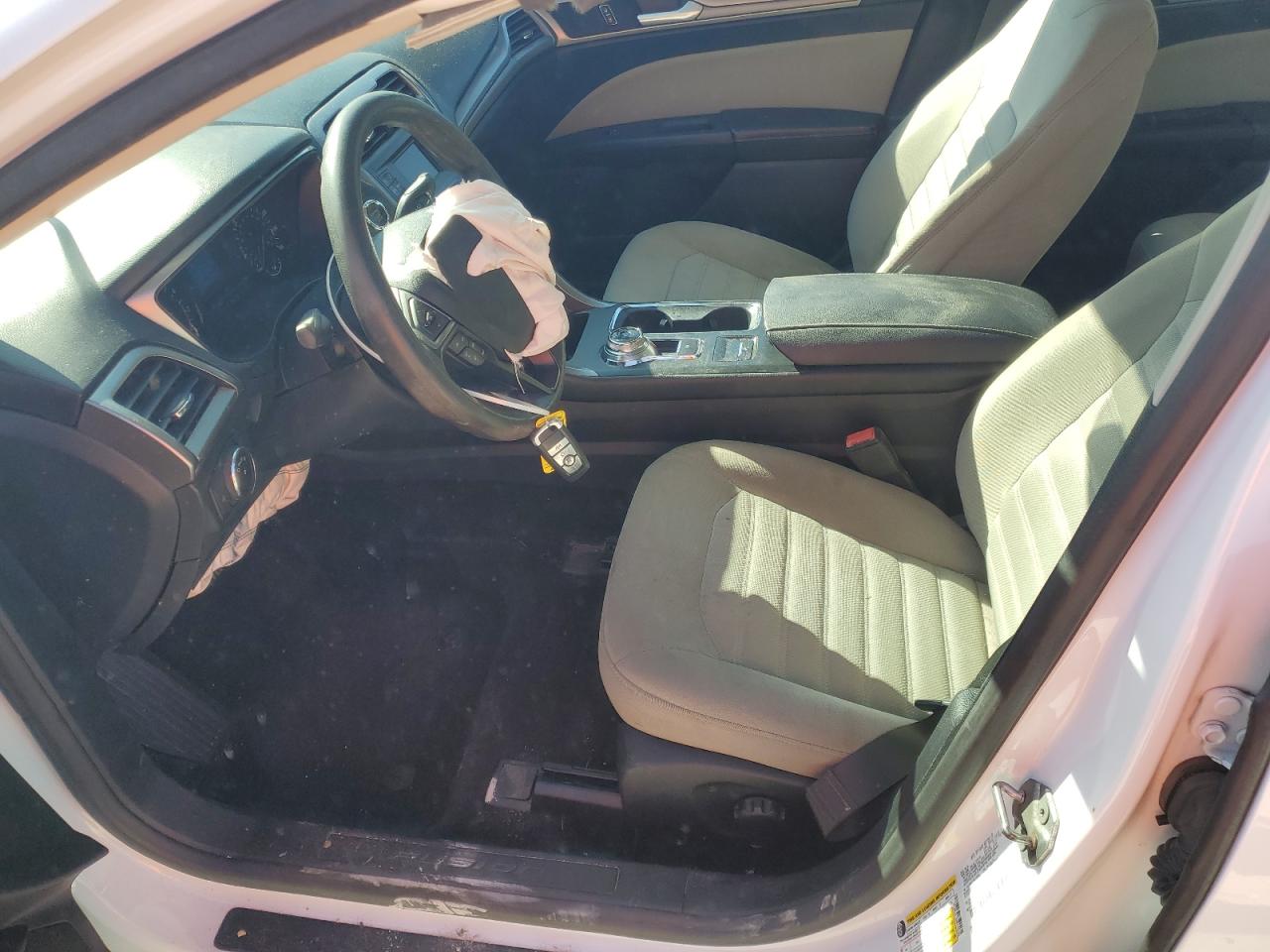 2017 Ford Fusion S VIN: 3FA6P0G7XHR148280 Lot: 92695955