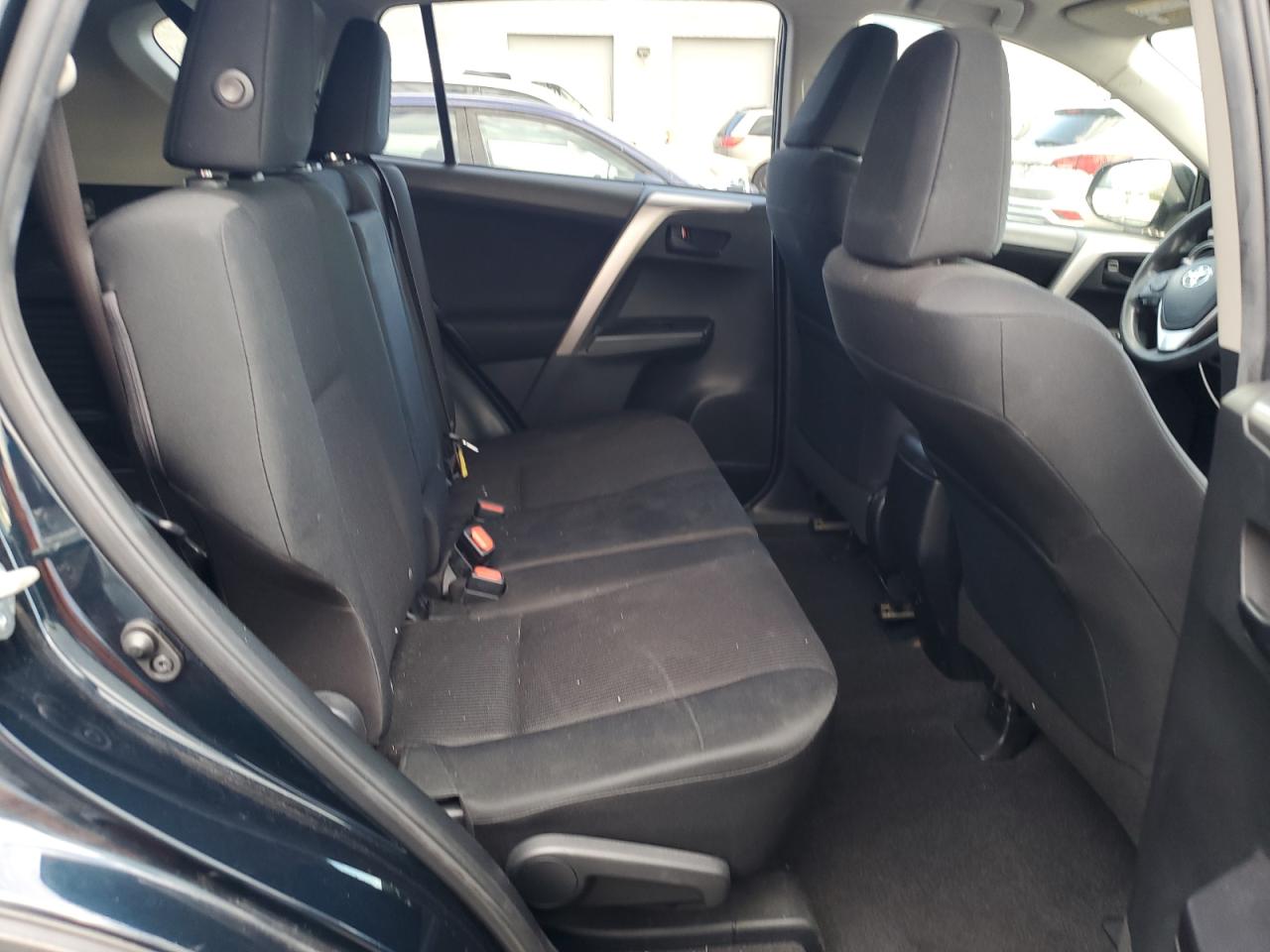 2017 Toyota Rav4 Le VIN: JTMZFREVXHJ133207 Lot: 93533345