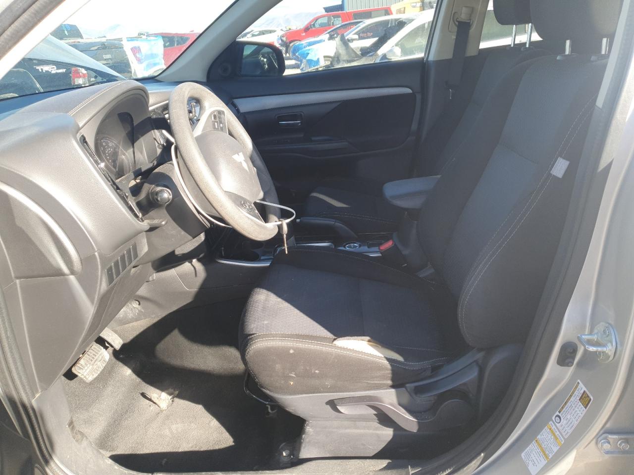 2018 Mitsubishi Outlander Se VIN: JA4AZ3A38JZ040077 Lot: 91660725