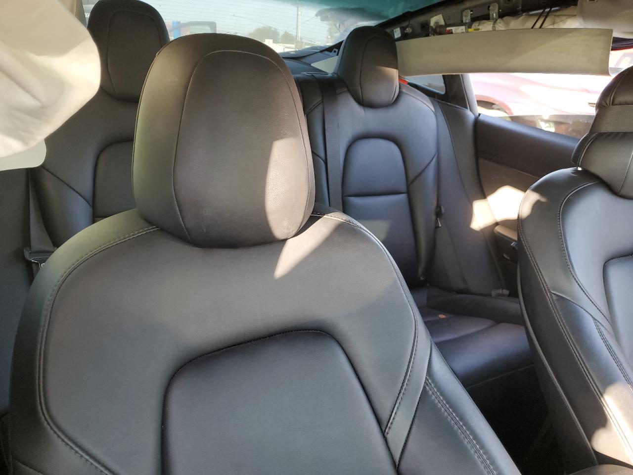 2022 Tesla Model 3 VIN: 5YJ3E1EB0NF323438 Lot: 90819655