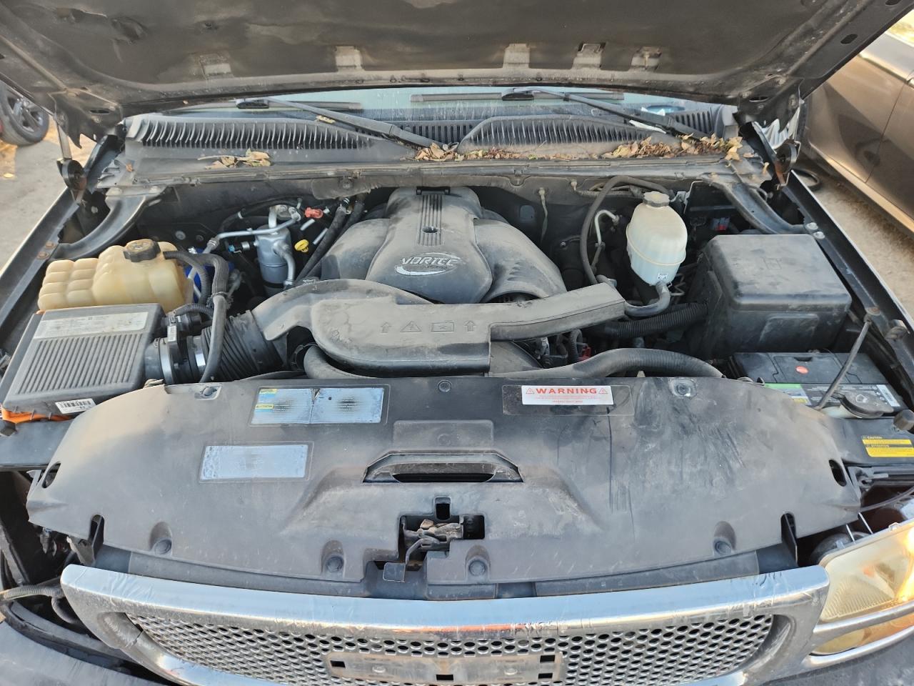 2004 GMC Yukon Denali VIN: 1GKEK63U24J155574 Lot: 92250985