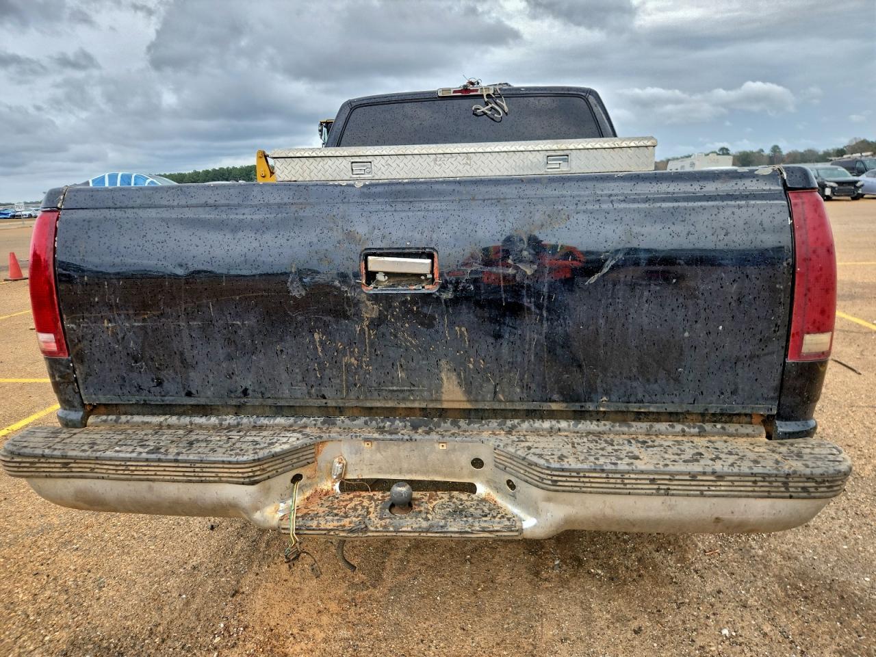 1997 Chevrolet Gmt-400 C1500 VIN: 2GCEC19M0V1237785 Lot: 93653505