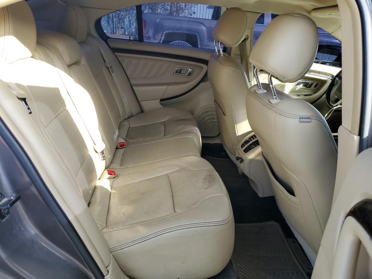 2013 Ford Taurus Limited VIN: 1FAHP2F89DG117439 Lot: 92447845