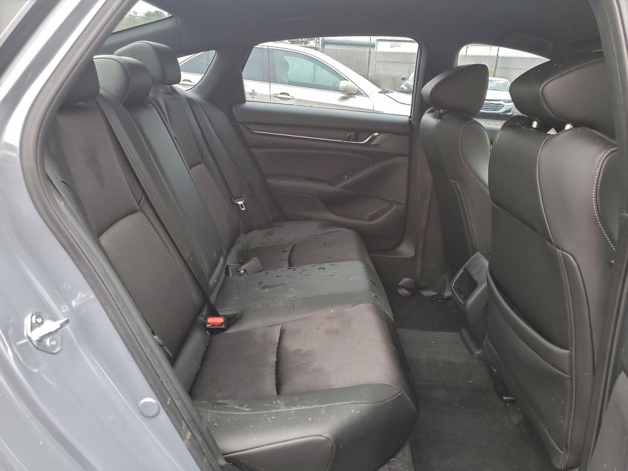 2022 Honda Accord Hybrid Sport VIN: 1HGCV3F24NA033174 Lot: 94119825