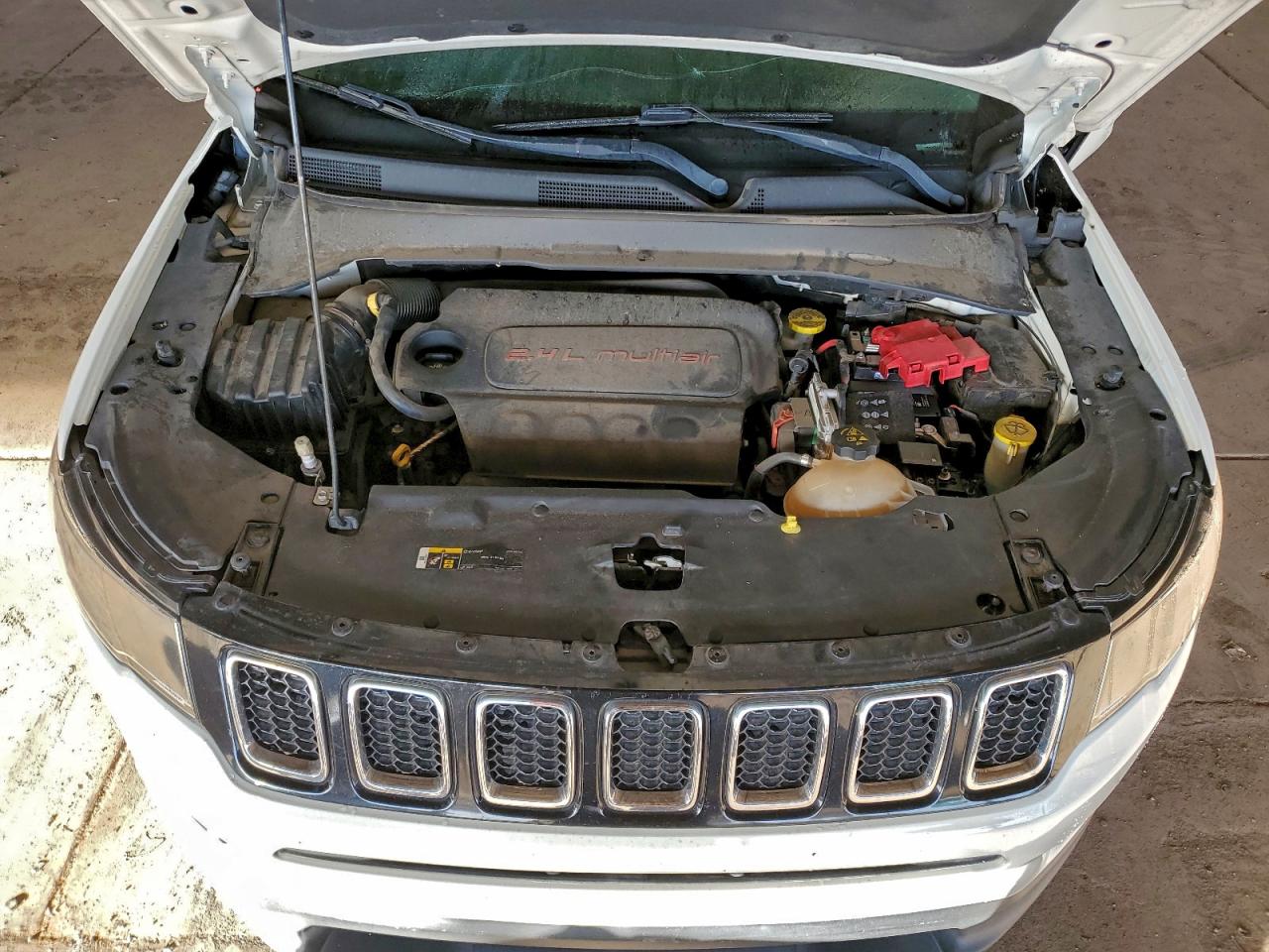 2019 Jeep Compass Latitude VIN: 3C4NJCBB3KT636422 Lot: 94726315