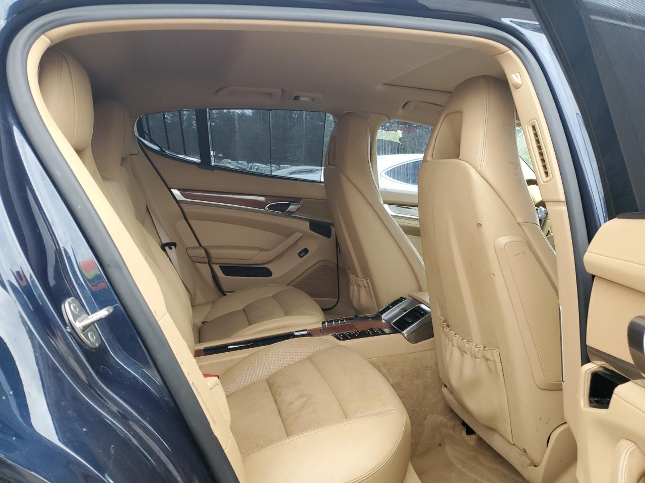 2014 Porsche Panamera S Hybrid VIN: WP0AD2A79EL044259 Lot: 92218425