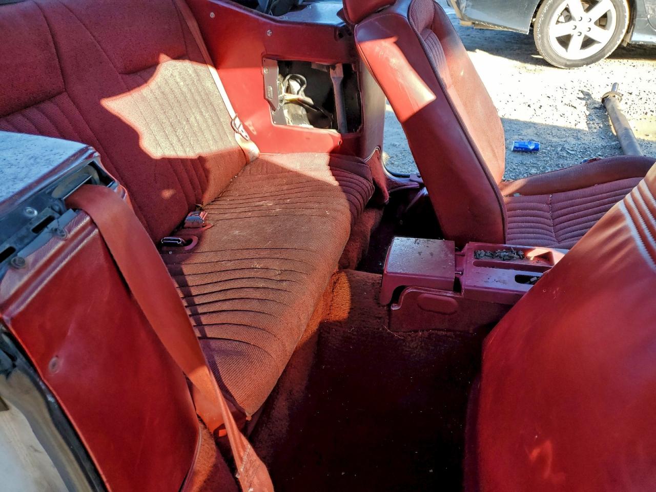 1990 Ford Mustang Lx VIN: 1FACP44E0LF119647 Lot: 94088315