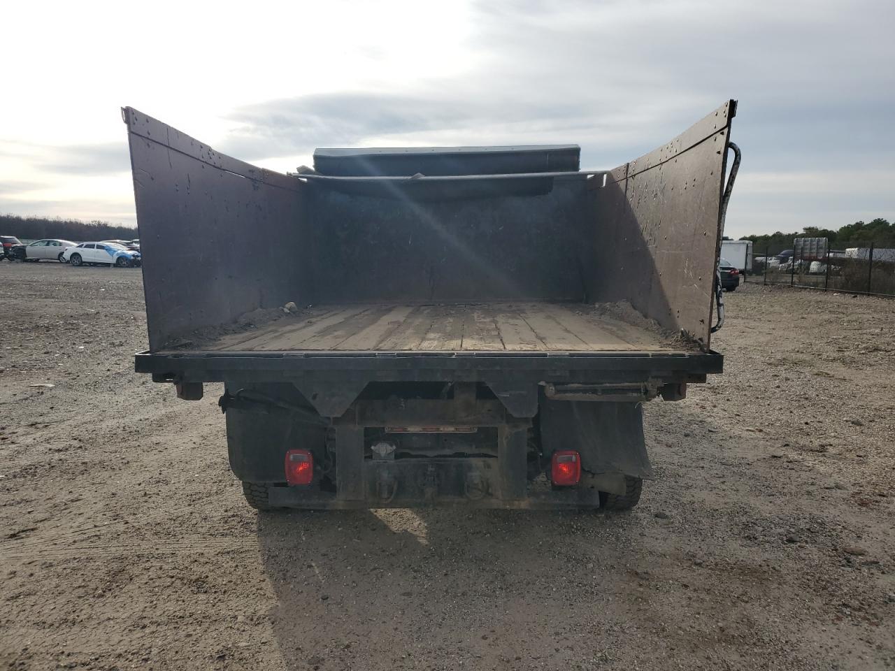 2015 Ford F450 Super Duty VIN: 1FD0W4GT9FEA24617 Lot: 90677145