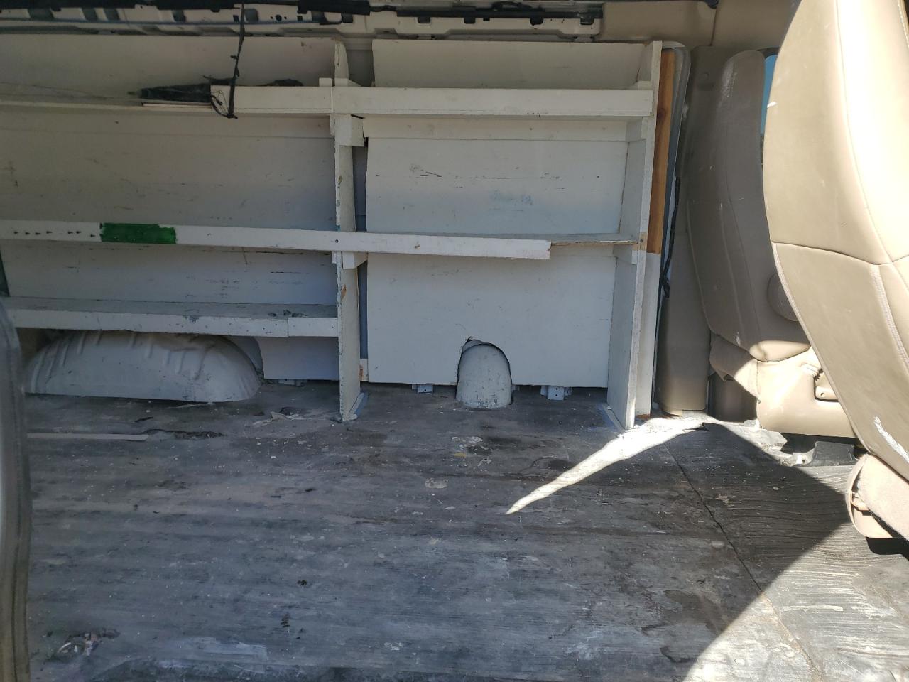 2020 Chevrolet Express G2500 VIN: 1GCWGAFP0L1151337 Lot: 92475615