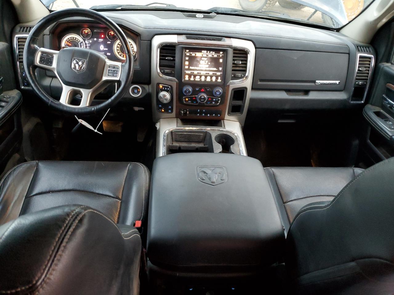 2016 Ram 1500 Laramie VIN: 1C6RR7VT2GS186462 Lot: 90333835