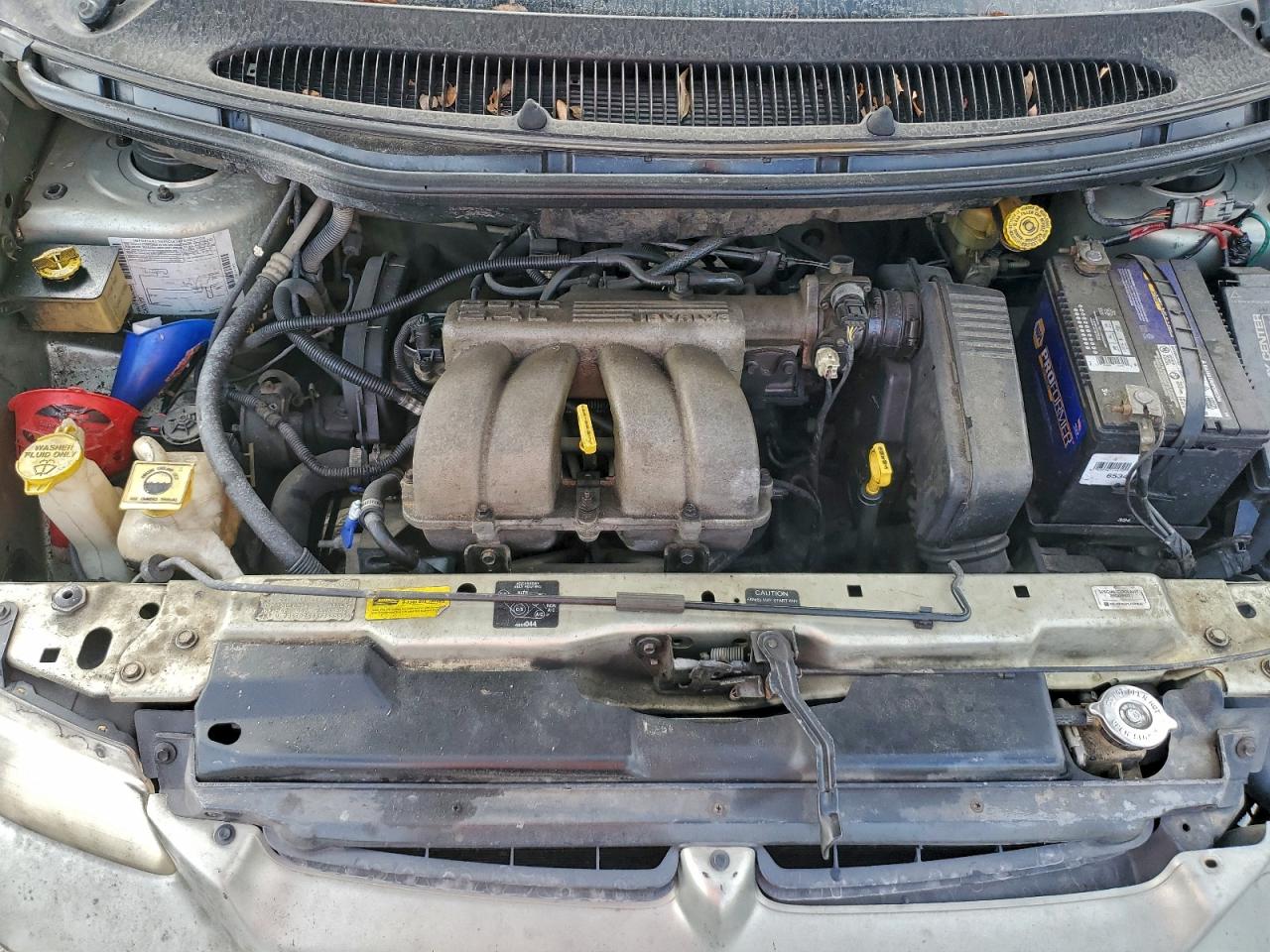 2000 Dodge Caravan VIN: 2B4FP25B3YR655554 Lot: 94225915