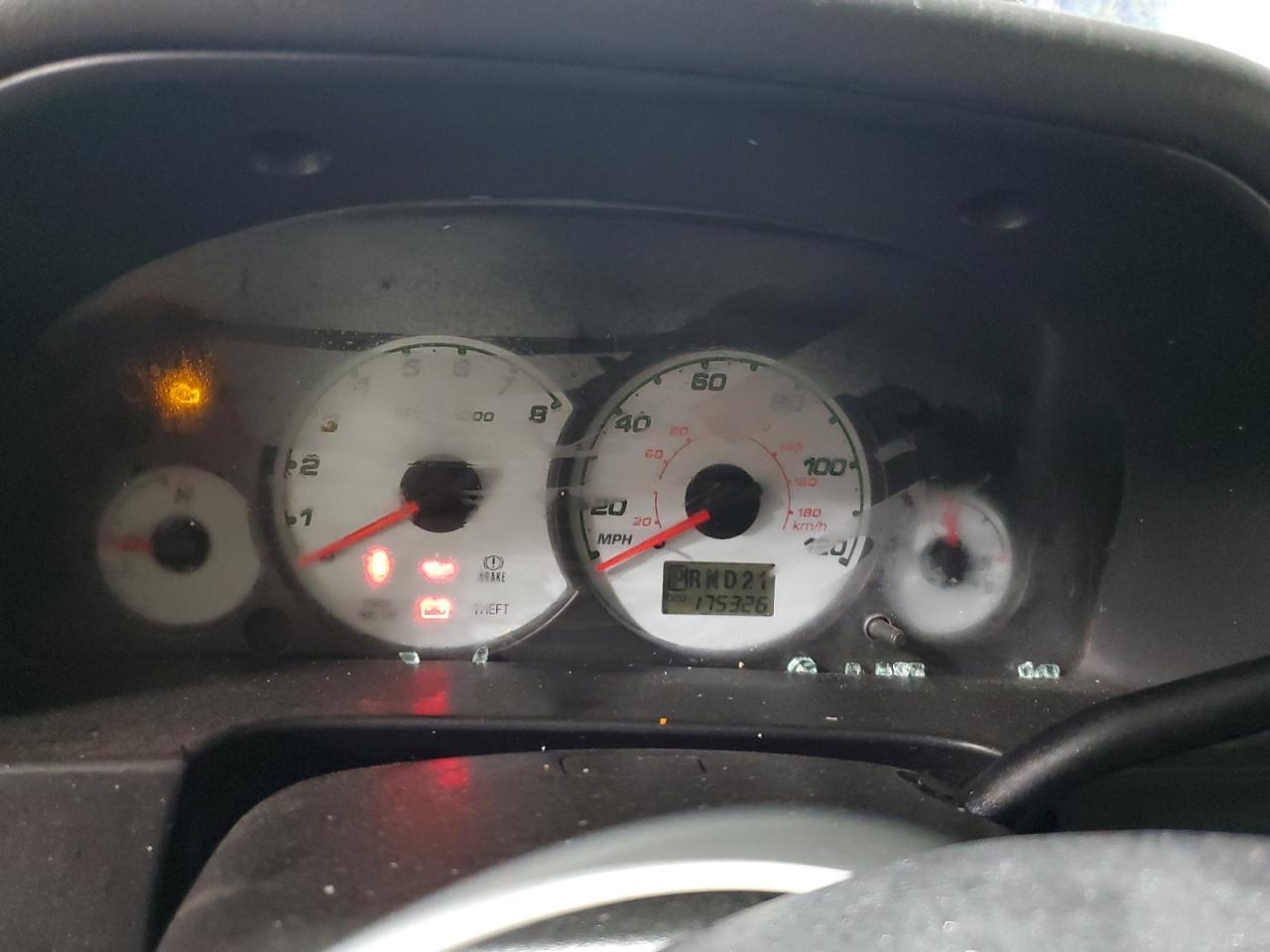 2003 Ford Escape Xls VIN: 1FMYU02113KE04264 Lot: 92330275