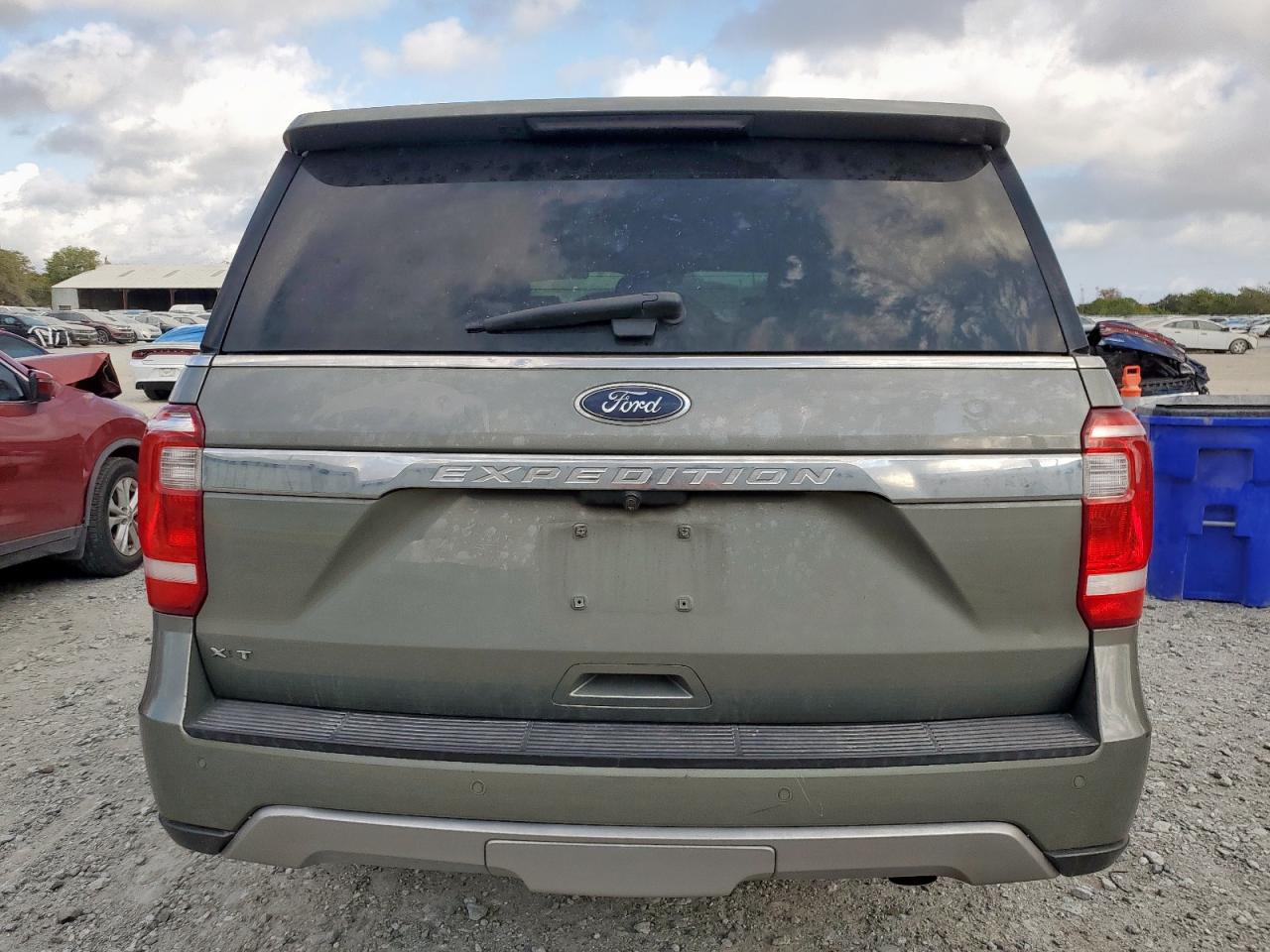 2019 Ford Expedition Xlt VIN: 1FMJU1HT8KEA26960 Lot: 93002915