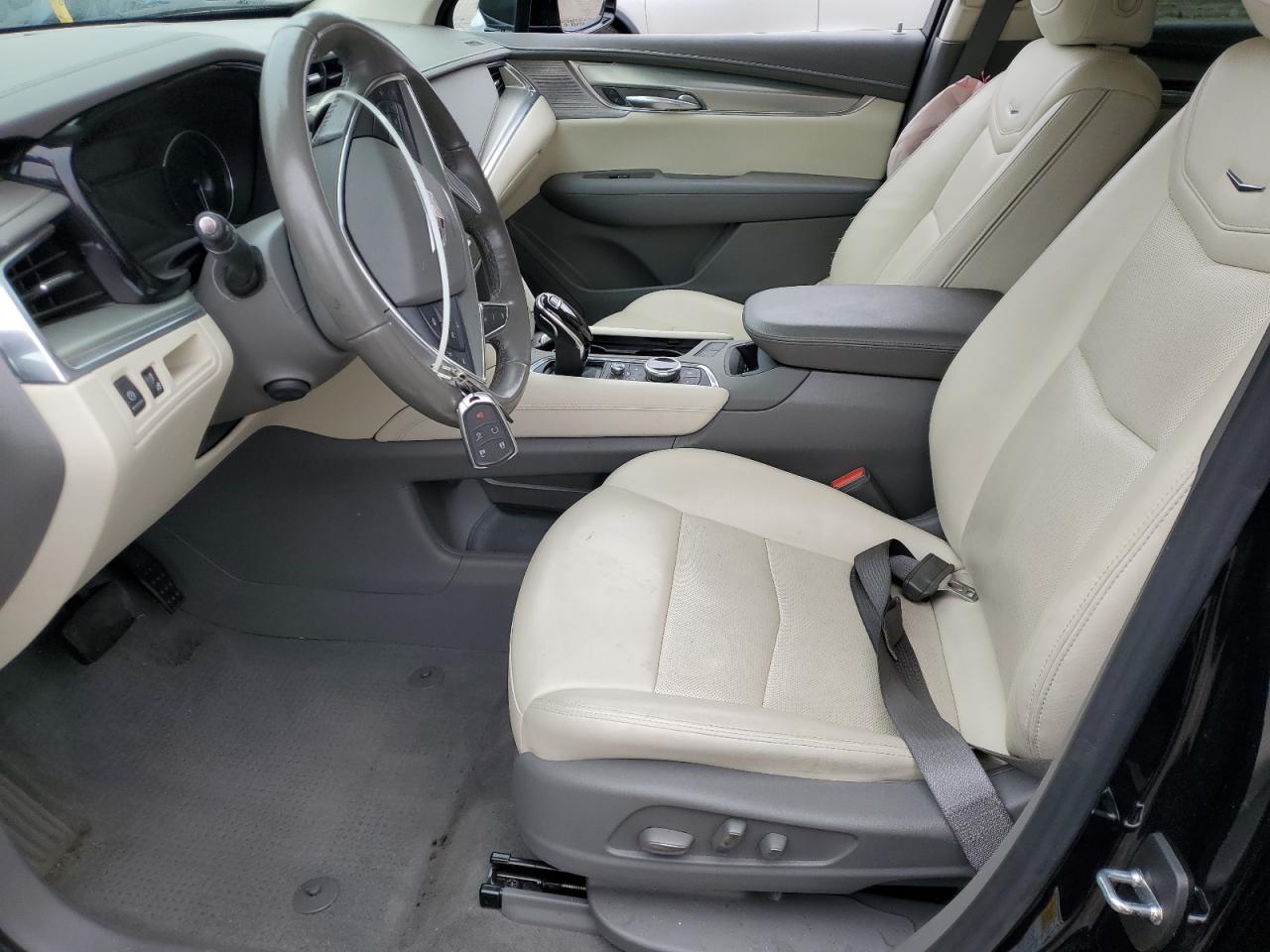 2022 Cadillac Xt5 Premium Luxury VIN: 1GYKNDR40NZ133460 Lot: 90991445