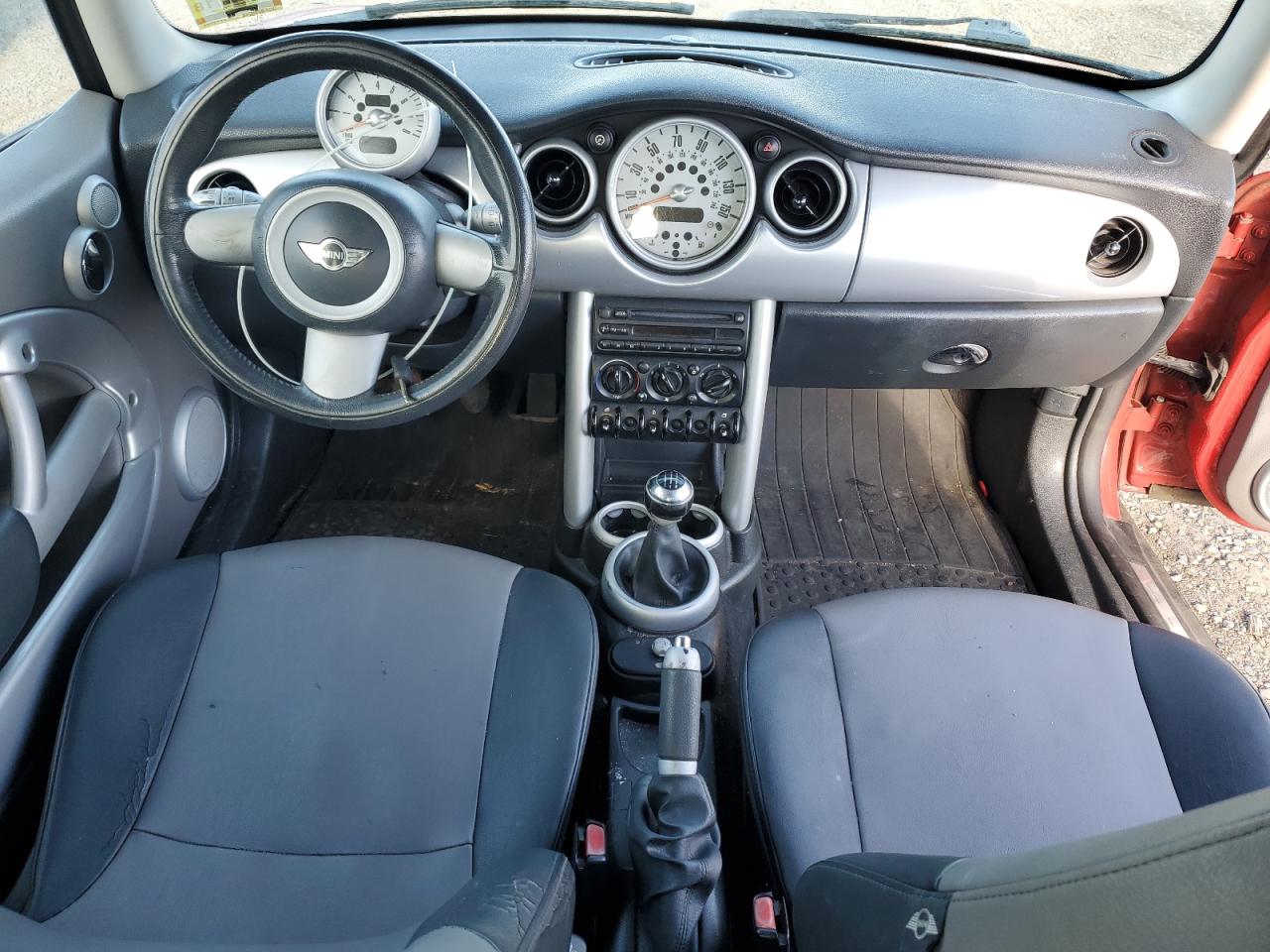 2006 Mini Cooper VIN: WMWRC33546TK71803 Lot: 92305785