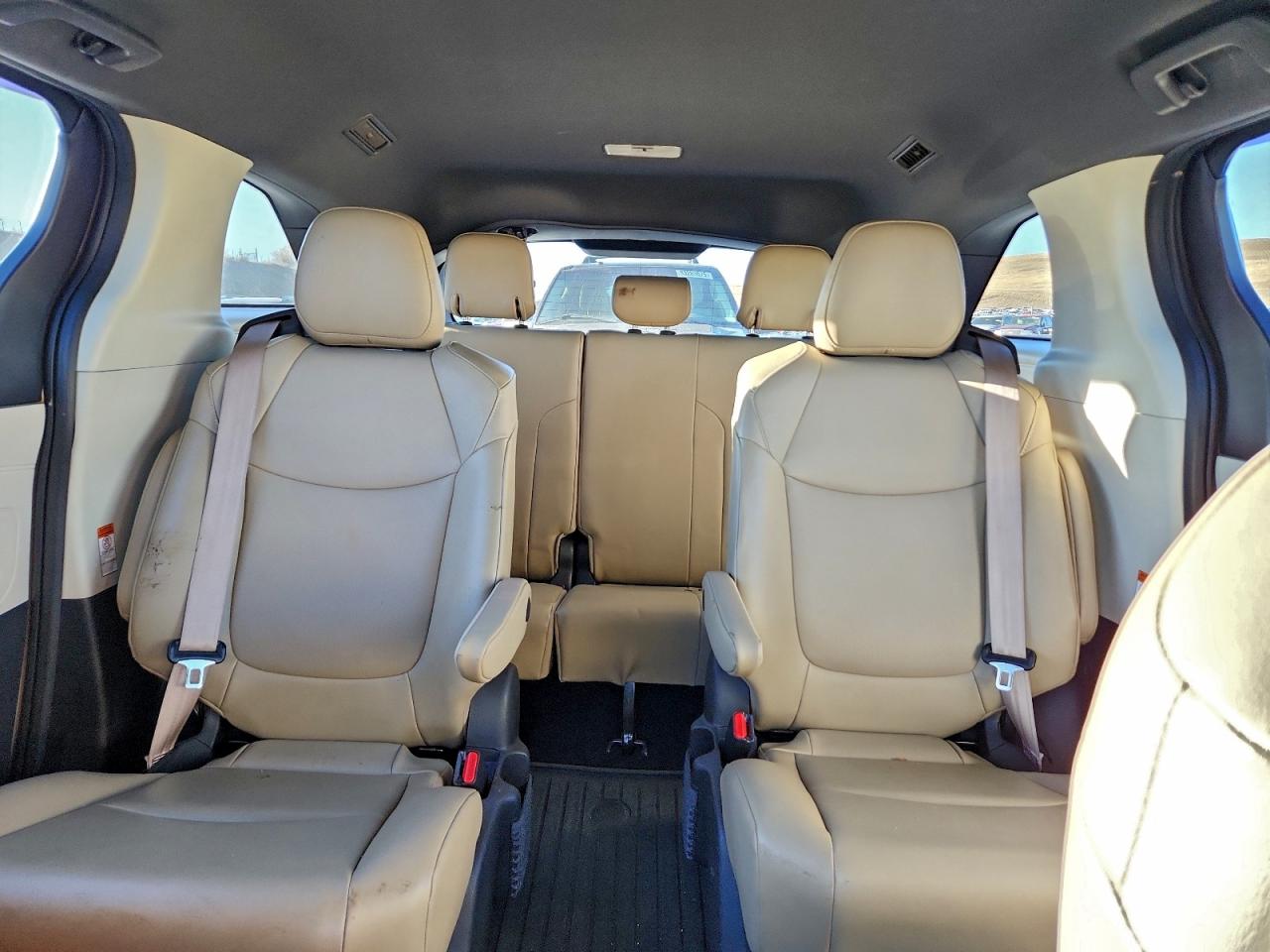 2021 Toyota Sienna Xle VIN: 5TDJSKFC4MS014076 Lot: 93970125