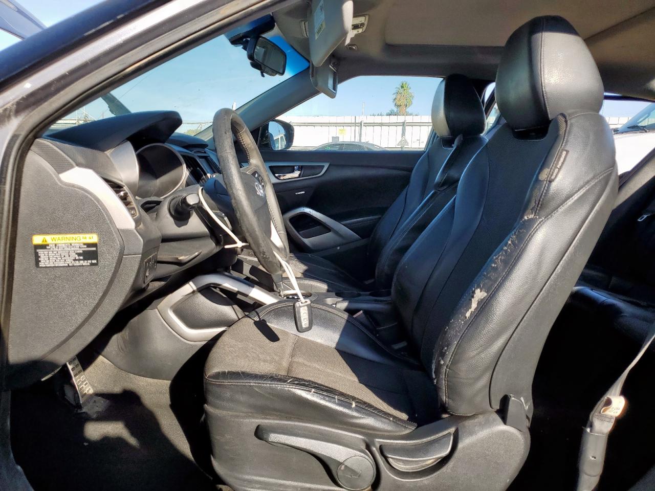 2013 Hyundai Veloster VIN: KMHTC6AD7DU146706 Lot: 92582965