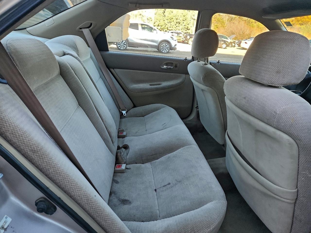 1996 Honda Accord Lx VIN: 1HGCD5637TA061393 Lot: 92816095