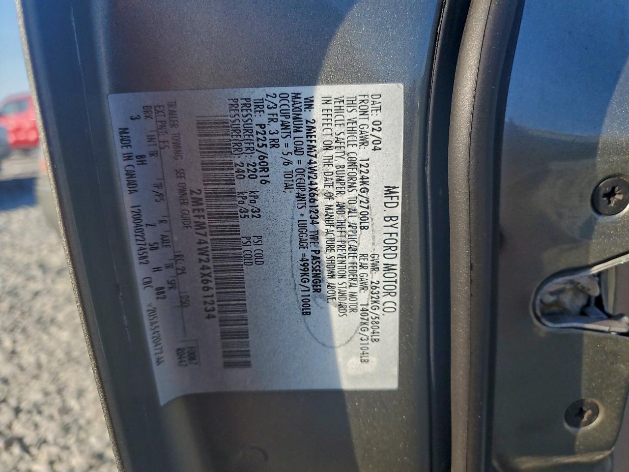 2004 Mercury Grand Marquis Gs VIN: 2MEFM74W24X661234 Lot: 93932285