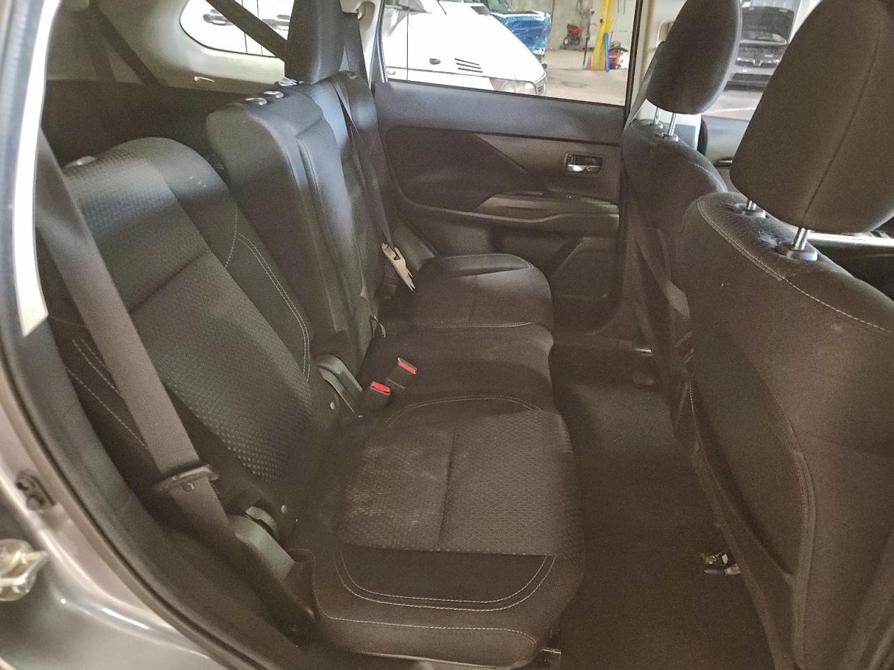 2020 Mitsubishi Outlander Es VIN: JA4AD2A33LZ039317 Lot: 93815655