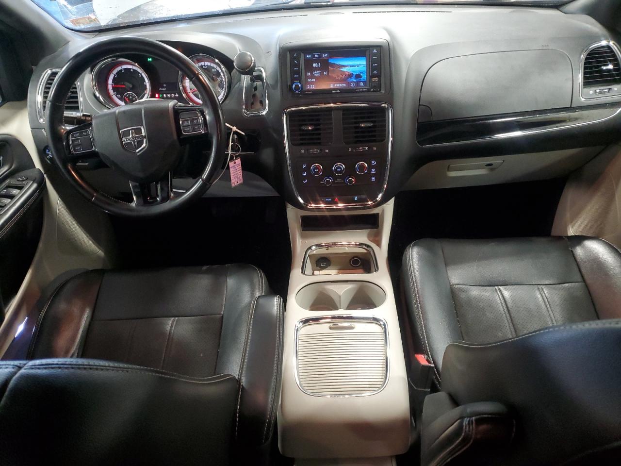 2019 Dodge Grand Caravan Sxt VIN: 2C4RDGCG6KR724815 Lot: 93819005