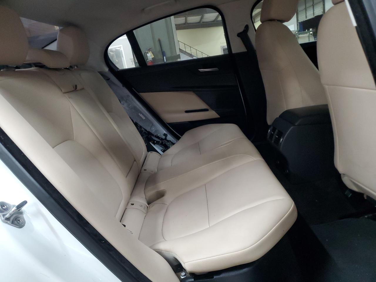 2017 Jaguar Xe Premium VIN: SAJAD4BG4HA969138 Lot: 91864275