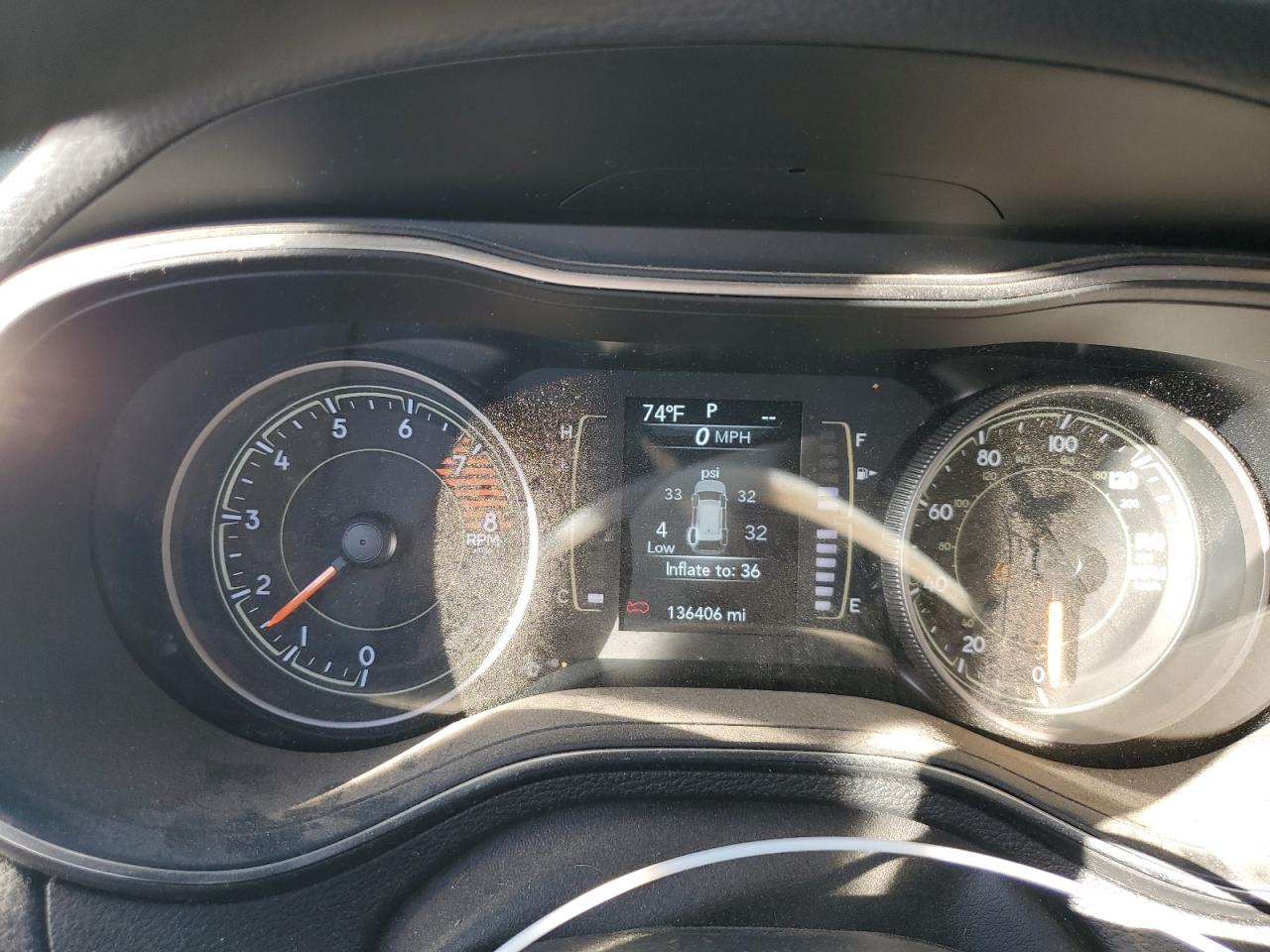 2019 Jeep Cherokee Latitude VIN: 1C4PJLCX4KD129795 Lot: 91679605