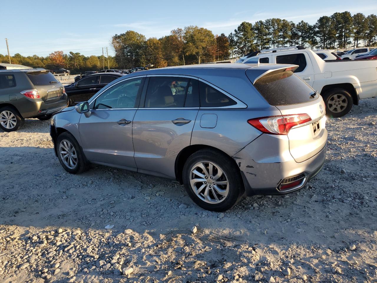 Фото: 5J8TB3H53GL004319