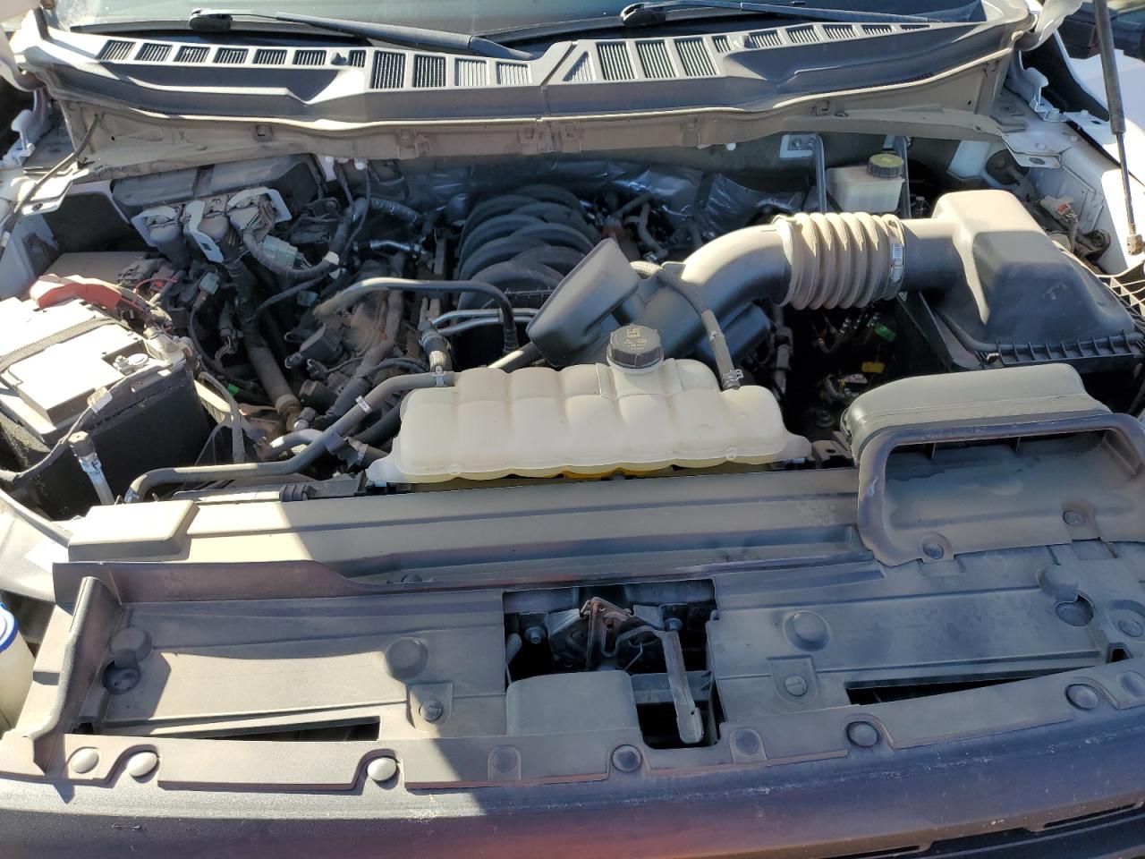 2022 Ford F150 Super Cab VIN: 1FTFX1E52NKD69776 Lot: 92231715