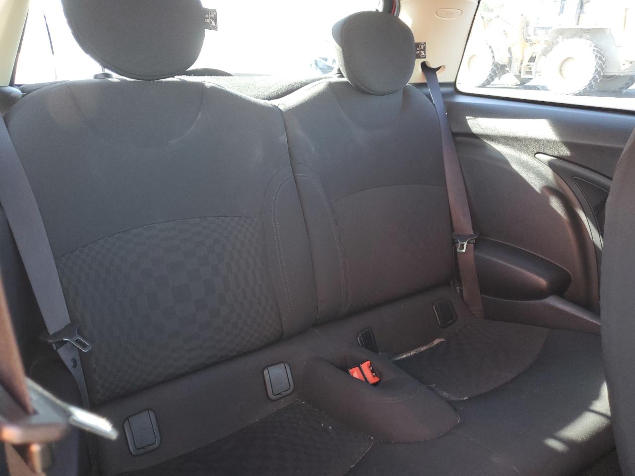 2012 Mini Cooper VIN: WMWSU3C55CT543415 Lot: 93305415