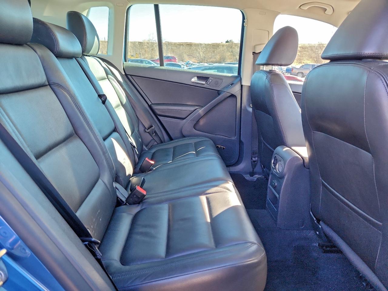 2017 Volkswagen Tiguan Sel VIN: WVGWV7AX7HW508454 Lot: 93274085