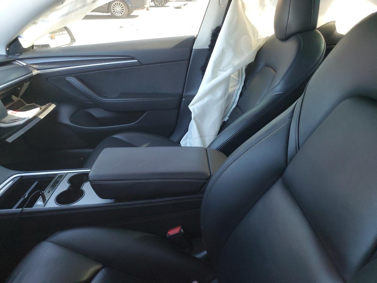 2022 Tesla Model 3 VIN: 5YJ3E1EB9NF104641 Lot: 92972925