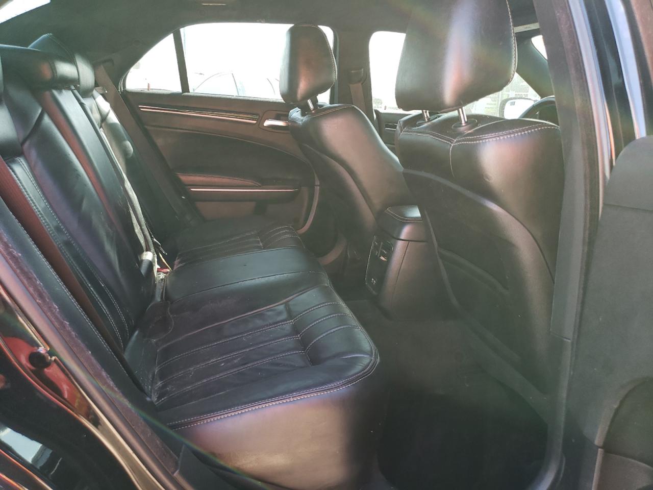 2018 Chrysler 300 S VIN: 2C3CCABG9JH278160 Lot: 91166175