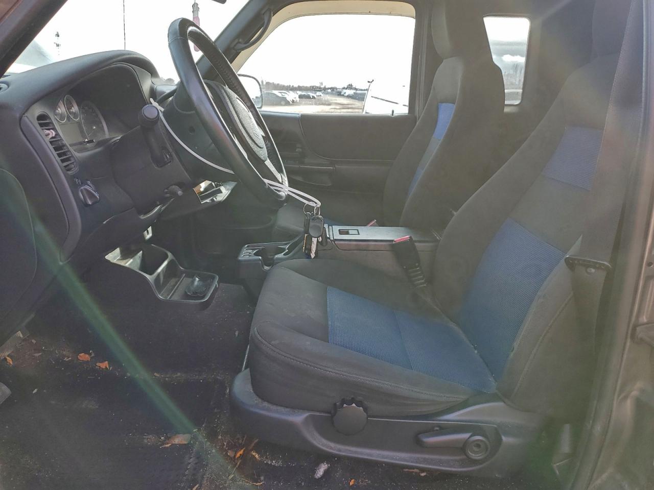 2004 Ford Ranger Super Cab VIN: 1FTZR45E54TA10861 Lot: 94330185