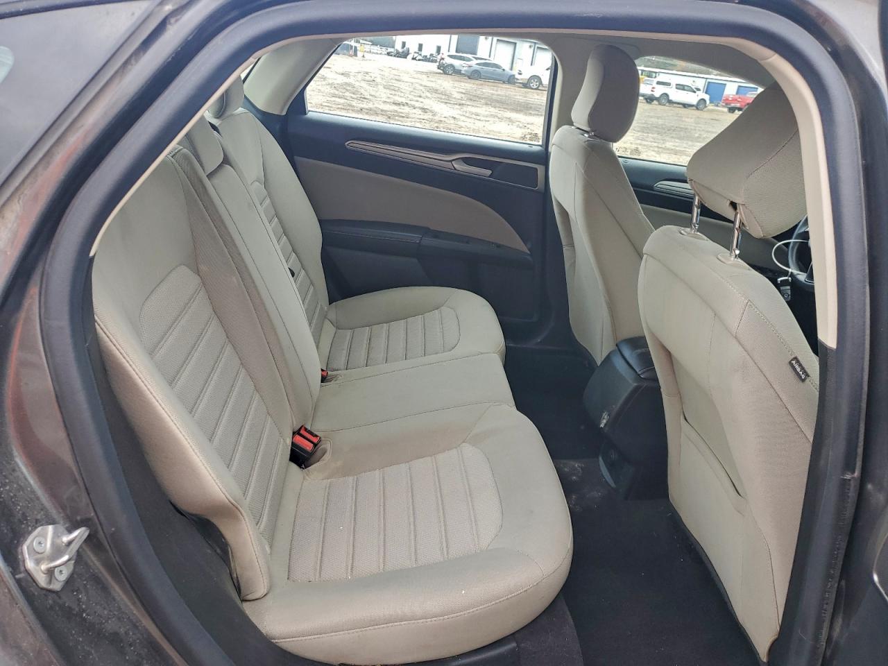 2020 Ford Fusion S VIN: 3FA6P0G79LR218506 Lot: 93905625