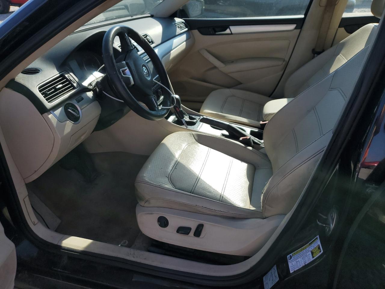 2013 Volkswagen Passat Se VIN: 1VWBP7A3XDC113722 Lot: 92914235