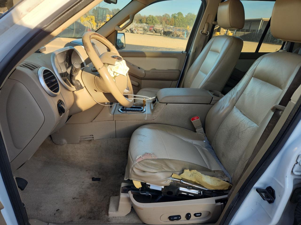 2007 Mercury Mountaineer Luxury VIN: 4M2EU37E67UJ14028 Lot: 92277335