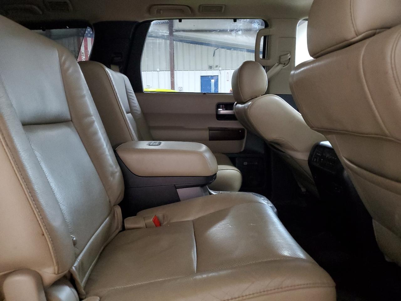 2015 Toyota Sequoia Platinum VIN: 5TDDW5G13FS112857 Lot: 92913615