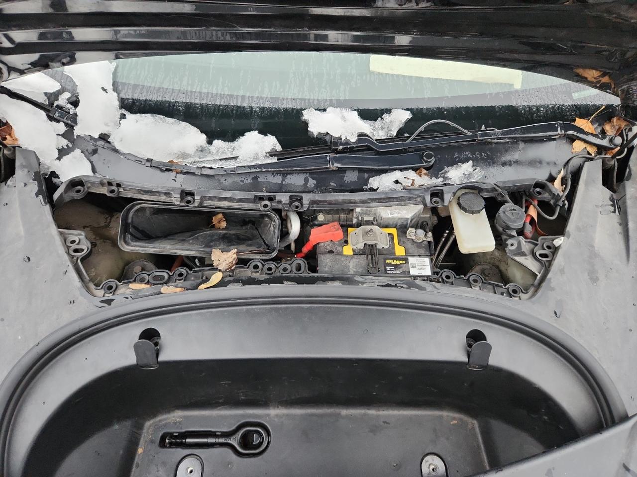 2018 Tesla Model 3 VIN: 5YJ3E1EB9JF126939 Lot: 92847455