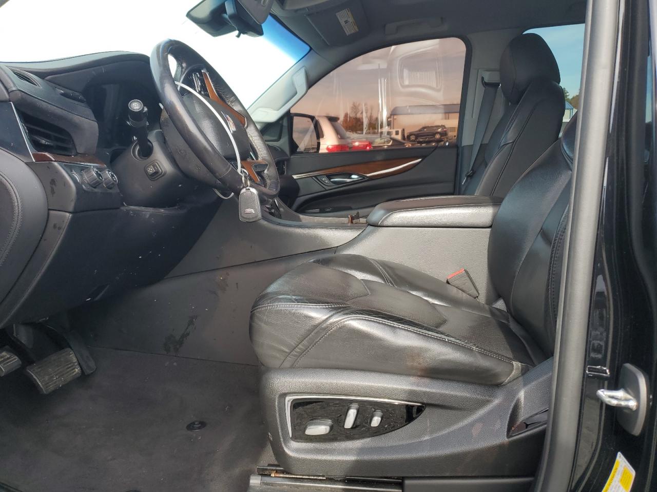 2020 Cadillac Escalade Esv Luxury VIN: 1GYS4HKJ3LR219403 Lot: 91776095