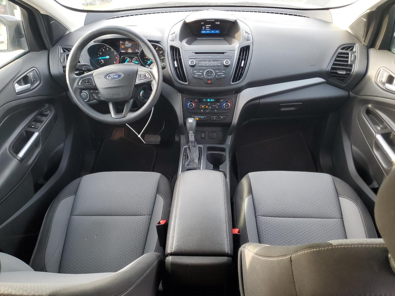 2017 Ford Escape Se VIN: 1FMCU0GD7HUC74547 Lot: 92232505